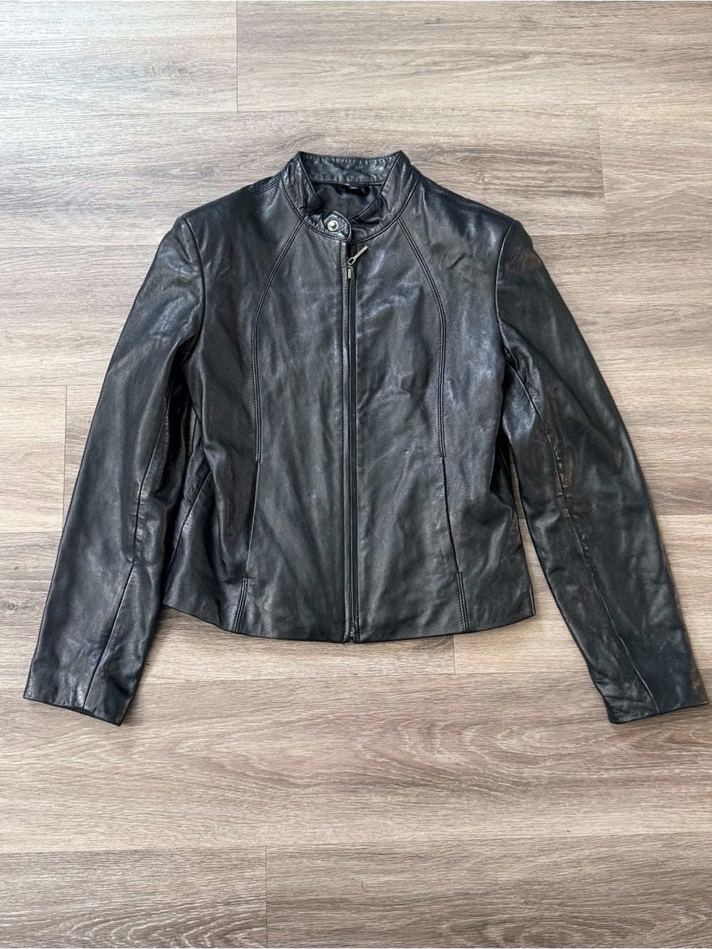 Kasper Women’s Black Leather Zip Jacket